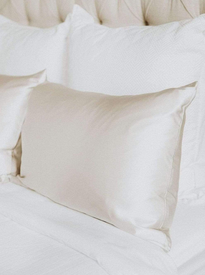 Unique Bargains Set of 4 Silky Satin Pillowcases Pillow Cover White Standard