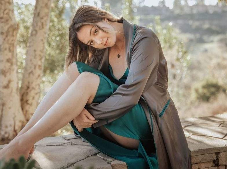 Unisex Silk Midi Smoking Robe- Extended Sizing -Charcoal | MORE SUNDAY Unisex Silk Midi Smoking Robe · Charcoal Grey · Extended Sizing lunya morgan lane